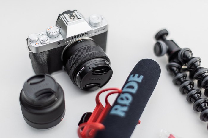 Fujifilm-X-T200-full-kit-1